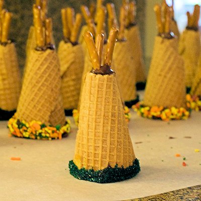 Thanksgiving Teepee Cupcakes