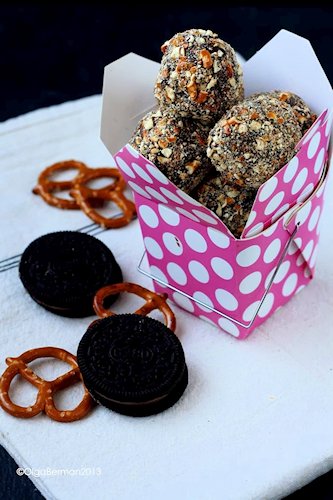 Triple Chocolate & Pretzel Cookie Balls