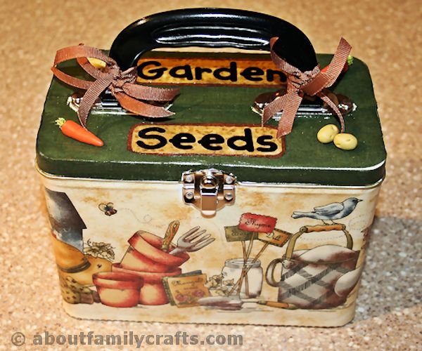 DIY Seed Packet Storage Box - FineGardening