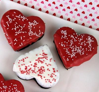 Chocolate-Dipped Heart Brownies