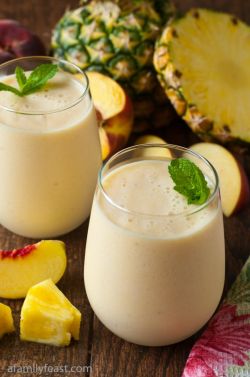 Fresh Pineapple Peach Smoothie